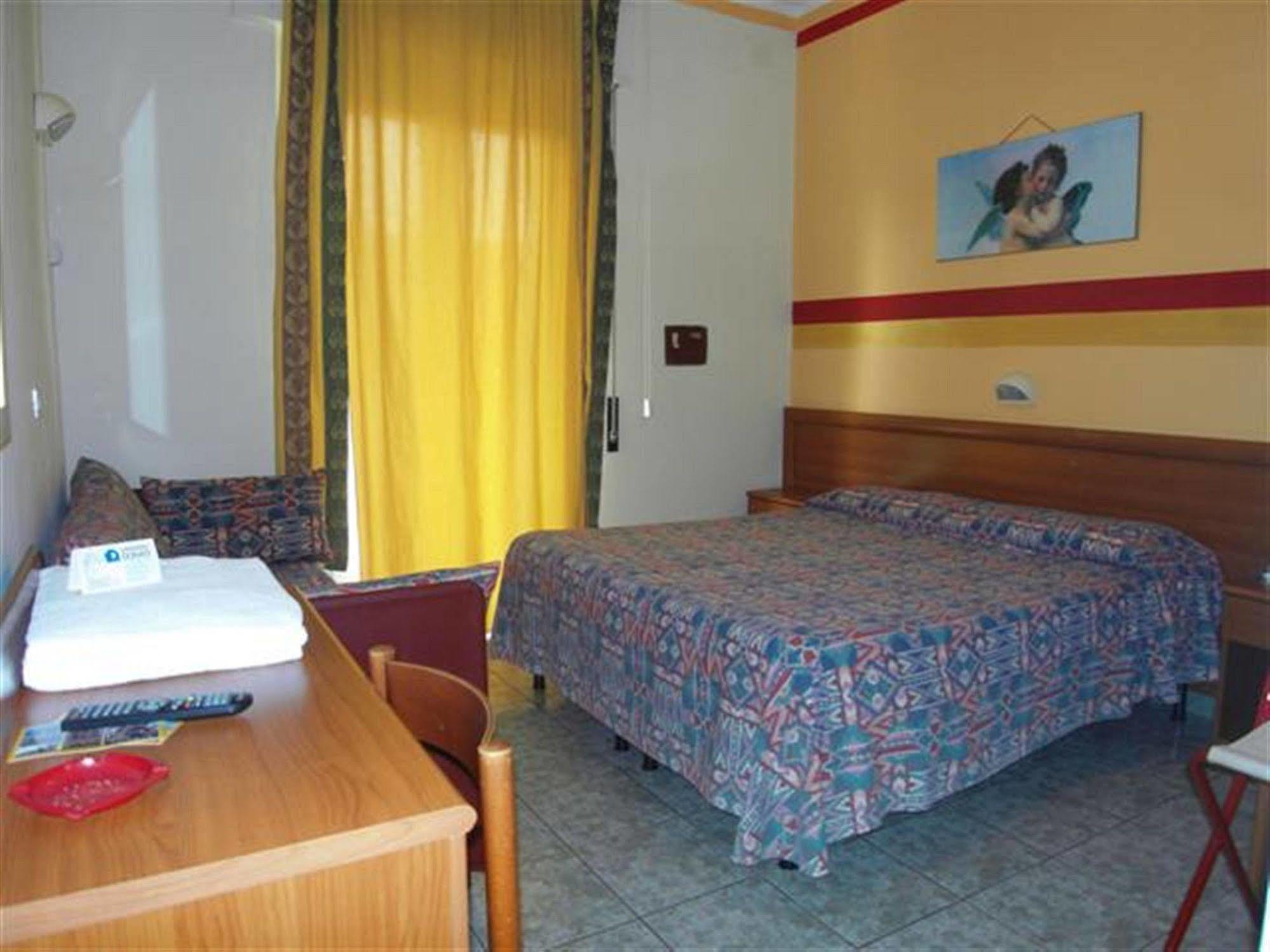 Hotel Dolly Viareggio Eksteriør bilde